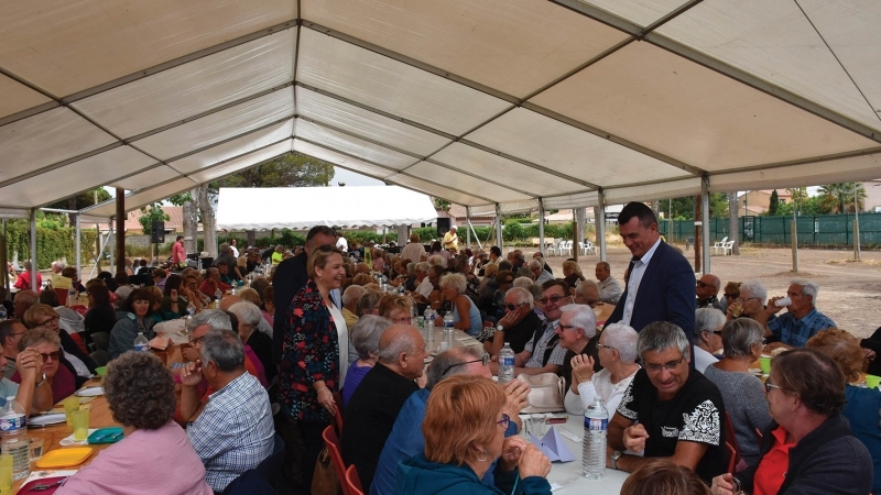 Un repas de fête pour nos aînés