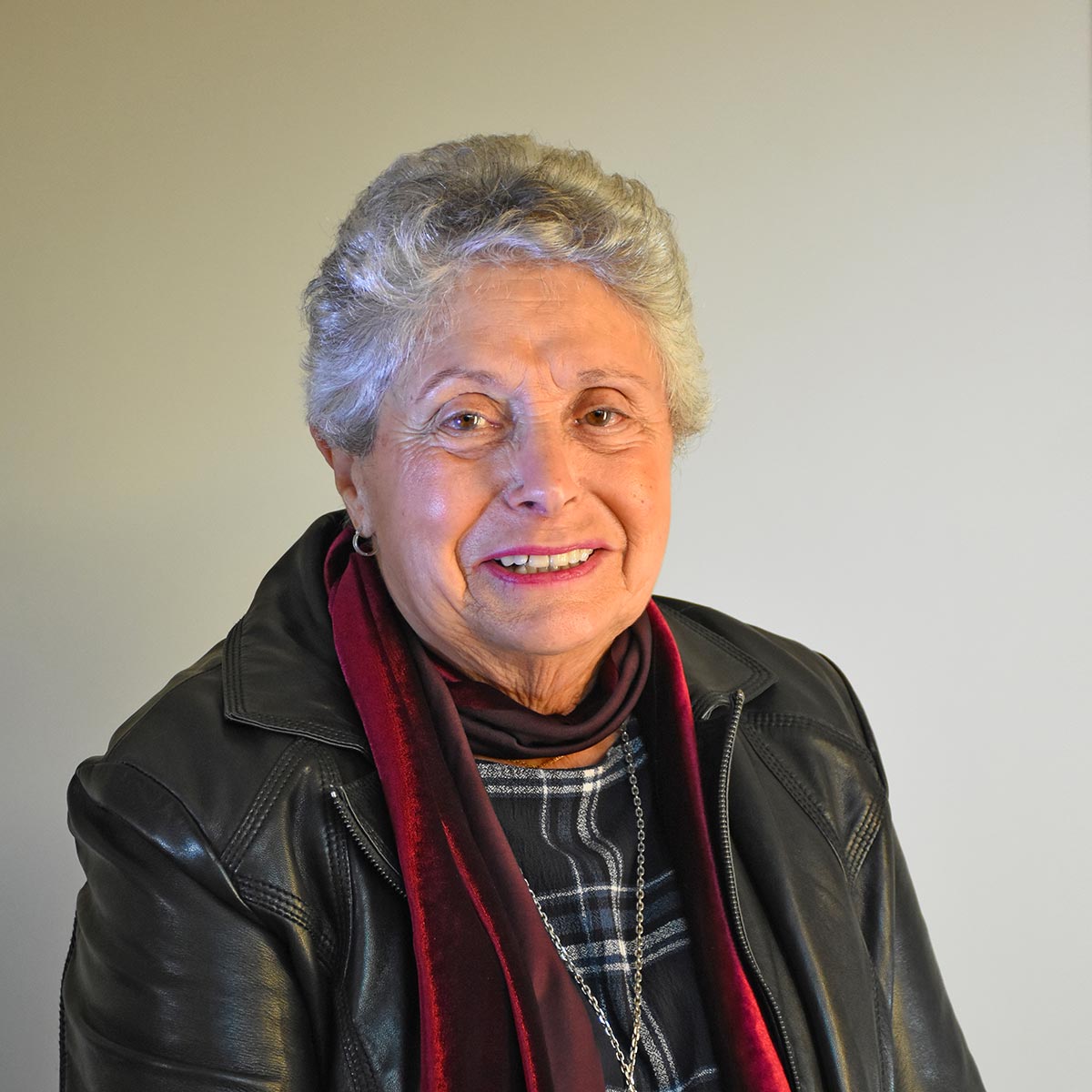 Lucienne LABATUT Lucienne LABATUT