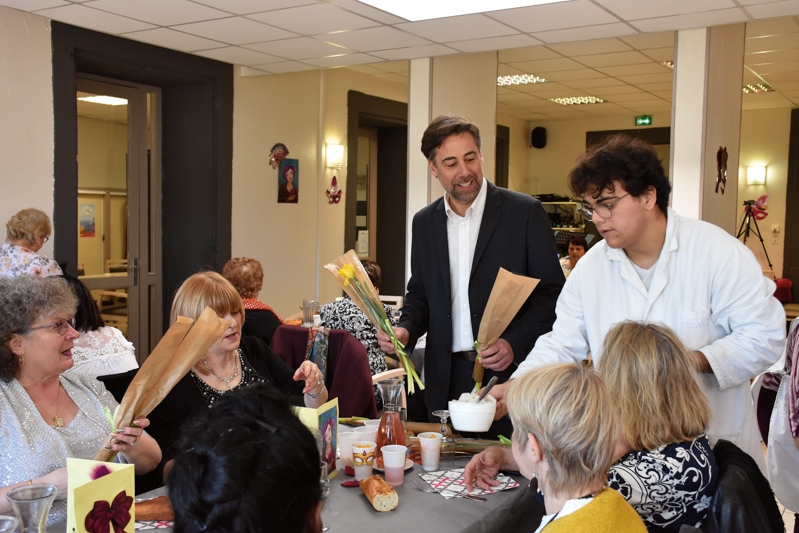 Les Foyers du Pôle  Âge d’Or étaient en fête !