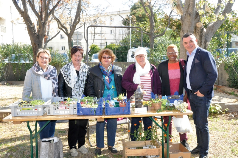 Une opération « Troc Plantes » pour nos aînés